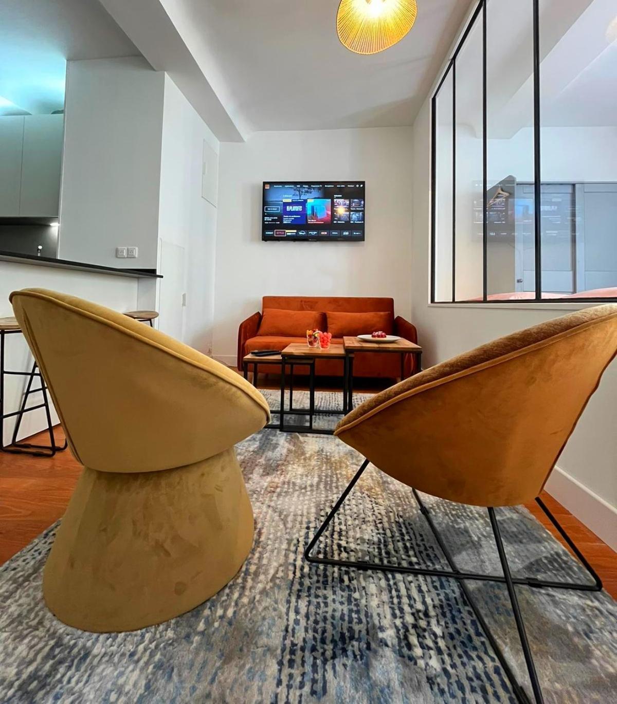 Elegant Studio En Hypercentre Dans Le Quartier Historique Anime Avec Parking Gratuit Caen Zewnętrze zdjęcie